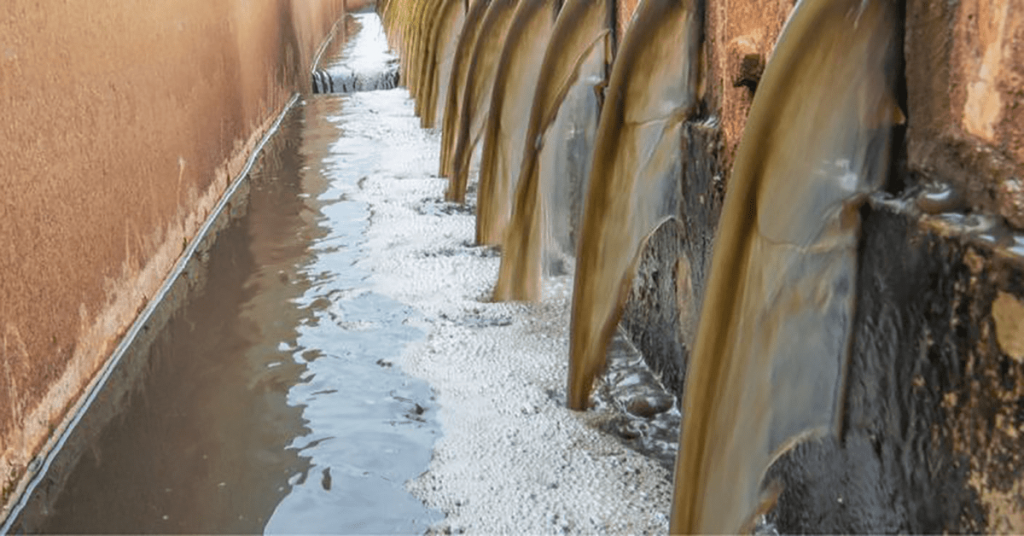 lead out of industrial wastewater